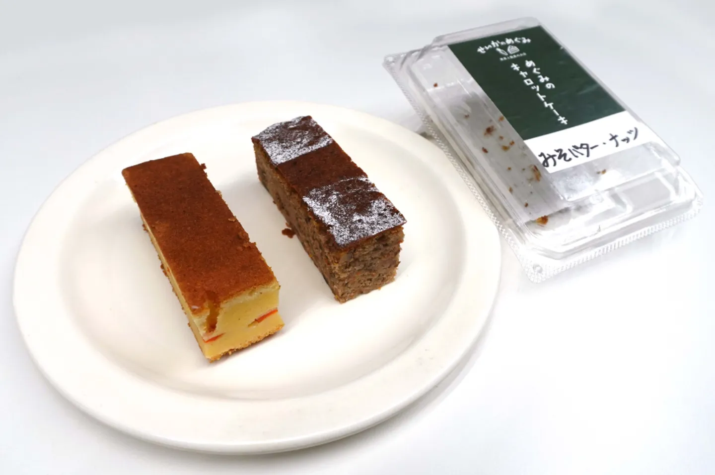 有機人参キャロットケーキ・スティックタイプ Miso Butter(みそバター) Nuts(ナッツ)本体